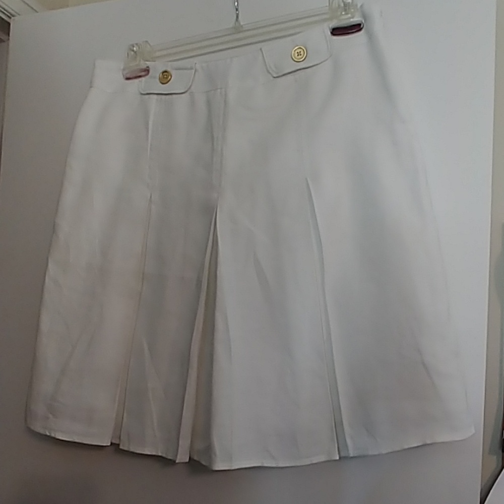 George ME by Mark Eisen White Pleated Lined Skirt
